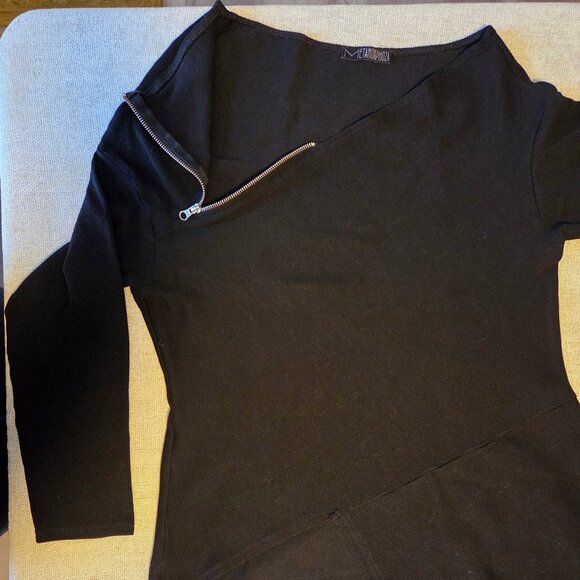 Asymmetrical Top by Metamorphoza- Black, L-XL - Picture 4 of 5